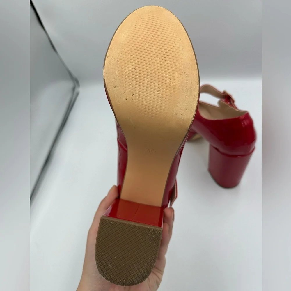 Fireside Red Patent Mary Jane Platform Heels Size 8.5